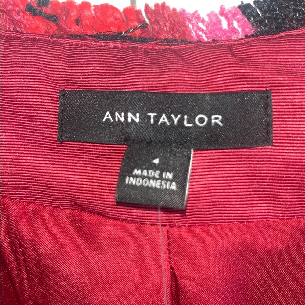 Ann Taylor Tweed Houndstooth Cardigan Jacket Size 4 NWT - Picture 11 of 14